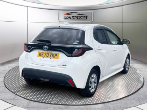 2020 Toyota Yaris 1.5 Vvt-H Excel E-CVT Euro 6 (s/s) 5dr in Other — image 6
