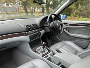 2002 BMW 3 Series 2.0 E46 318i Se Saloon N42 2.0 in Silver — image 3