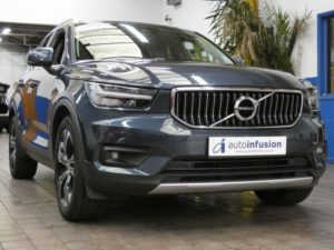 2021 Volvo Xc40 1.5 T3 Inscription Pro SUV 5dr Petrol Auto Euro 6 (s/s) (163 Ps) in Blue — image 4