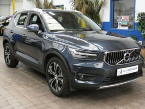 2021 Volvo Xc40 1.5 T3 Inscription Pro SUV 5dr Petrol Auto Euro 6 (s/s) (163 Ps) in Blue — image 6