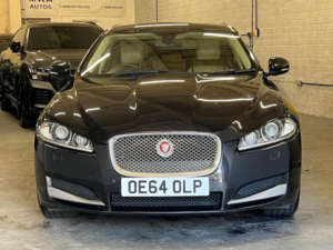 2014 Jaguar Xf 2.2d Portfolio Sportbrake 5dr Diesel Auto Euro 5 (s/s) (200 Ps) in Black — image 2