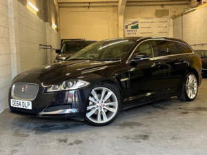 2014 Jaguar Xf 2.2d Portfolio Sportbrake 5dr Diesel Auto Euro 5 (s/s) (200 Ps) in Black — image 3