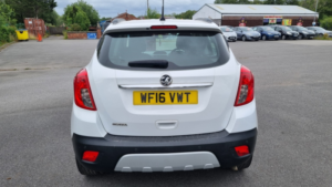 2016 Vauxhall Mokka 1.6 I Exclusiv in White — image 5