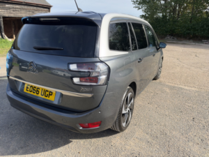 2016 Citroen Grand C4 Picasso 2.0 Bluehdi Flair in Grey — image 6