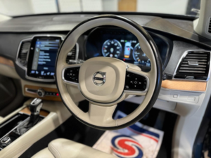 2018 Volvo Xc90 2.0 D5 Powerpulse Inscription Auto 4WD Euro 6 (s/s) 5dr in Blue — image 3