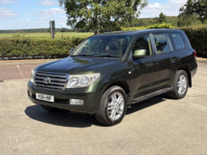 2011 Toyota Land Cruiser 4.5 D-4d V8 in Green — image 6