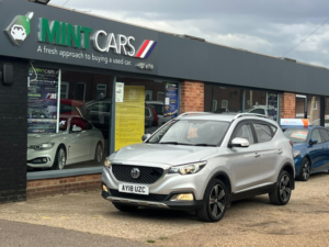 2018 MG MG Zs 1.0 T-Gdi Exclusive in Silver — image 3
