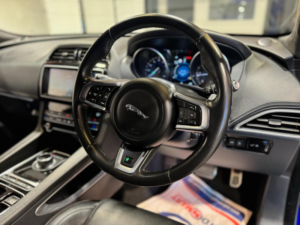 2019 Jaguar F-Pace 2.0 D180 R-Sport Auto AWD Euro 6 (s/s) 5dr in Blue — image 3