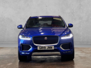 2019 Jaguar F-Pace 2.0 D180 R-Sport Auto AWD Euro 6 (s/s) 5dr in Blue — image 5