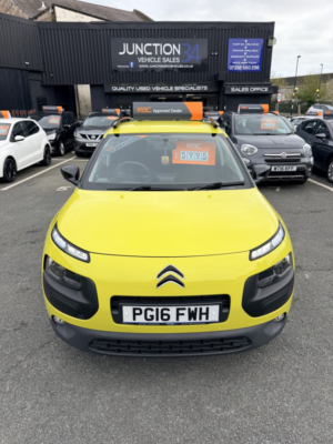 2016 Citroen C4 Cactus 1.2 Puretech Feel in Yellow — image 3