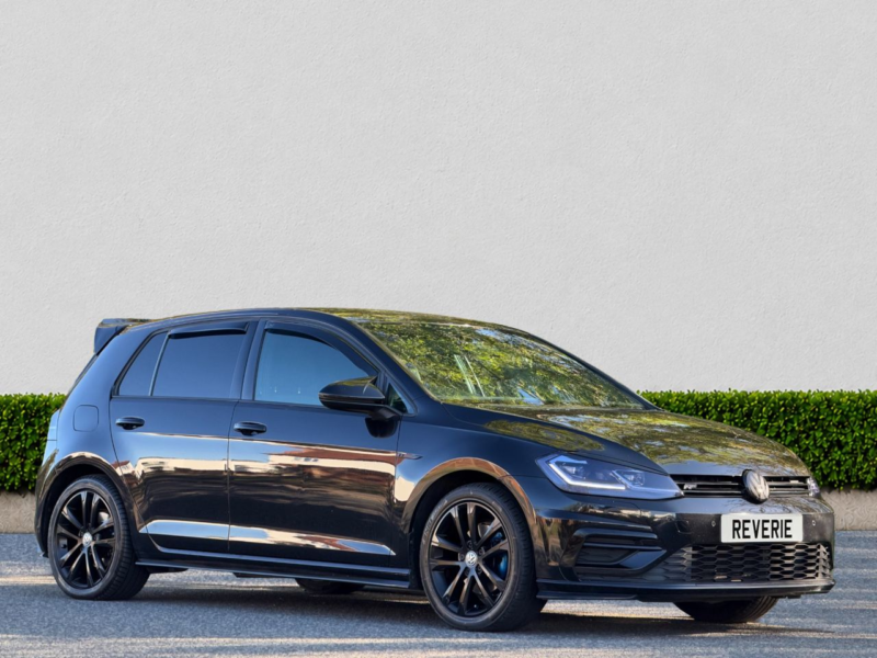 2019 Volkswagen Golf 1.5 Tsi Evo R-Line Edition Hatchback 5dr Petrol DSG Euro 6 (s/s) (150 Ps) in Black — image 1