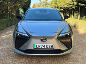 2024 Lexus Rz 450e 71.4kwh Takumi Auto Direct4 5dr in Silver — image 4