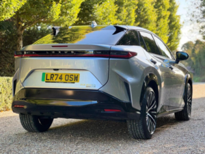 2024 Lexus Rz 450e 71.4kwh Takumi Auto Direct4 5dr in Silver — image 6