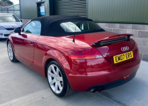 2008 Audi Tt 2.0 Tfsi Roadster Euro 4 2dr in Red — image 5