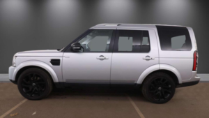 2016 Land Rover Discovery 4 3.0 Sd V6 Landmark SUV 5dr Diesel Auto 4WD Euro 6 (s/s) (256 Bhp) in Silver — image 6