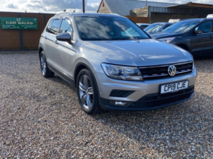 2019 Volkswagen Tiguan 2.0 Tdi Match Euro 6 (s/s) 5dr in Silver — image 2