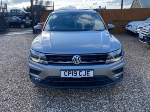 2019 Volkswagen Tiguan 2.0 Tdi Match Euro 6 (s/s) 5dr in Silver — image 3