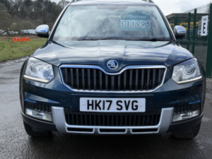 2017 Skoda Yeti 1.2 Tsi Se L Drive in Blue — image 2