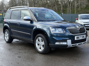 2017 Skoda Yeti 1.2 Tsi Se L Drive in Blue — image 3