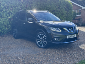 2015 Nissan X-Trail 1.6 Dig-T N-Tec in Green — image 3