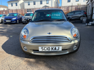 2010 MINI Hatch 1.6 One Hatchback 3dr Petrol Manual Euro 5 (98 Ps) in Silver — image 2