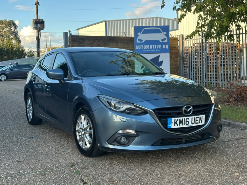 2016 Mazda Mazda3 2.2 Skyactiv-D Se-L Nav in Blue — image 1