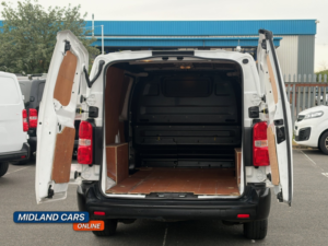 2021 Peugeot Expert 2.0 Bluehdi 1400 Professional in White — image 3