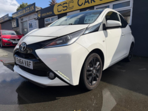 2014 Toyota Aygo 1.0 Vvt-I X-Pression Euro 5 5dr Euro 5 in White — image 3