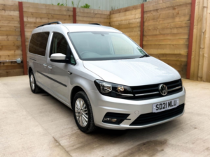 2021 Volkswagen Caddy Maxi Life 5 SEAT Auto Wheelchair Accessible Disabled Access Vehicle in Silver — image 5