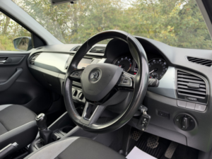 2017 Skoda Fabia 1.2 Tsi Colour Edition in Green — image 2