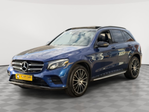 2016 Mercedes-Benz Glc 2.1 Glc250d Amg Line (premium) SUV 5dr Diesel G-Tronic 4matic Euro 6 (s/s) (204 Ps) in Blue — image 3