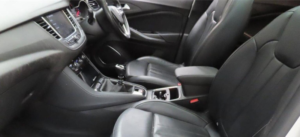 2018 Vauxhall Grandland X 1.6 Turbo D Blueinjection Elite Nav Euro 6 (s/s) 5dr in White — image 2