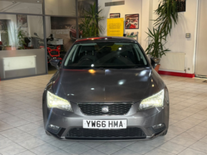 2017 SEAT Leon 1.2 Tsi Se Dynamic Technology in Grey — image 3