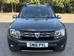 2016 Dacia Duster 1.5 Prestige Dci 110 4x2 in Grey — image 2