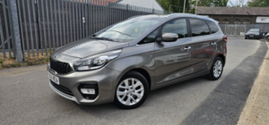 2017 Kia Carens 1.7 Crdi 2 in Silver — image 6