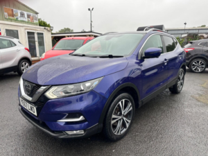2017 Nissan Qashqai 1.5 Dci N-Connecta Euro 6 (s/s) 5dr in Blue — image 3
