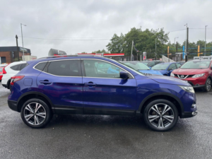 2017 Nissan Qashqai 1.5 Dci N-Connecta Euro 6 (s/s) 5dr in Blue — image 6