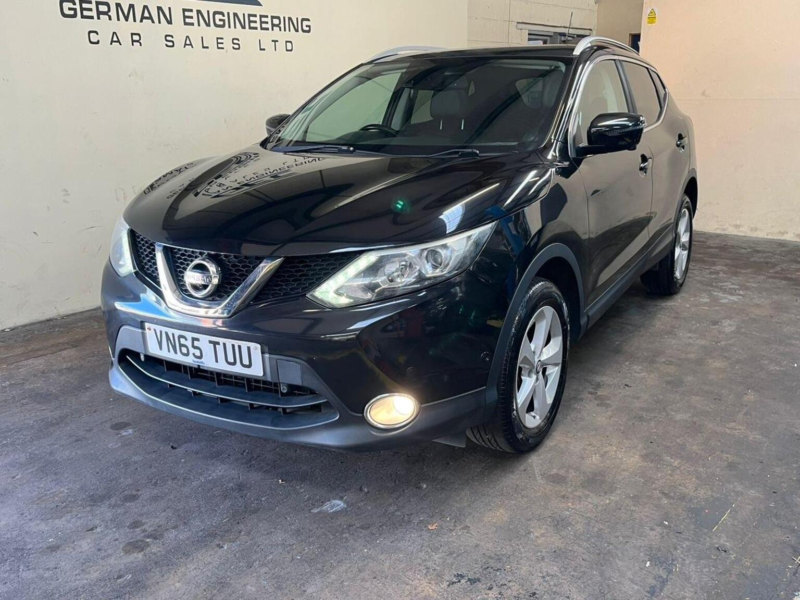 2015 Nissan Qashqai 1.5 Dci Tekna 2WD Euro 6 (s/s) 5dr in Black — image 1