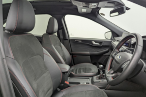 2023 Ford Kuga 1.5t Ecoboost St-Line X Edition SUV 5dr Petrol Manual Euro 6 (s/s) (150 Ps) in Black — image 3