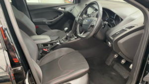 2017 Ford Focus 1.0 T Ecoboost St-Line Black 5dr 9 Stamps+satnav in Black — image 5