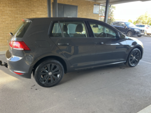 2013 Volkswagen Golf 1.6 Tdi Bluemotion Tech Se in Grey — image 5