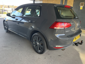 2013 Volkswagen Golf 1.6 Tdi Bluemotion Tech Se in Grey — image 6