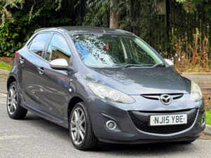 2015 Mazda Mazda2 1.3 Sport Venture Hatchback 5dr Petrol Manual Euro 5 (84 Ps) in Grey — image 5