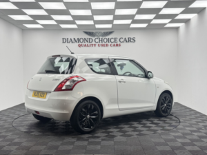 2015 Suzuki Swift 1.2 Sz3 in White — image 6