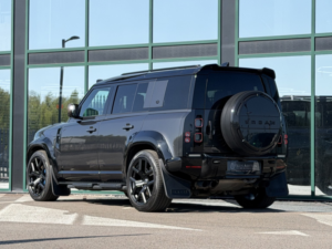2021 Land Rover Defender 110 5.0 P525 V8 in Grey — image 2