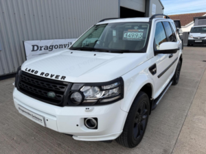 2013 Land Rover Freelander 2 2.2 Td4 Xs 4WD Euro 5 (s/s) 5dr in White — image 5