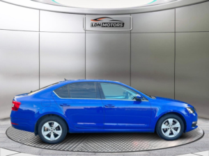 2019 Skoda Octavia 1.0 Tsi Se Technology DSG Euro 6 (s/s) 5dr in Blue — image 5