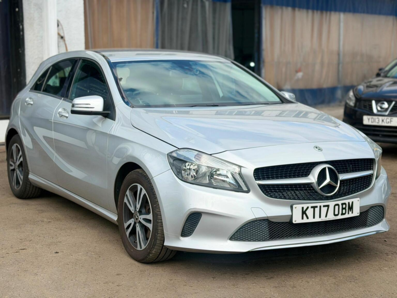 2017 Mercedes-Benz A Class 1.6 A180 Se 7g-Dct Euro 6 (s/s) 5dr in Silver — image 1