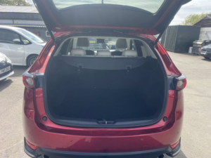 2018 Mazda Cx-5 2.2 Skyactiv-D Sport Nav in Red — image 5