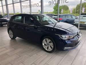 2020 Volkswagen Golf 1.5 Etsi Mhev Style in Blue — image 2